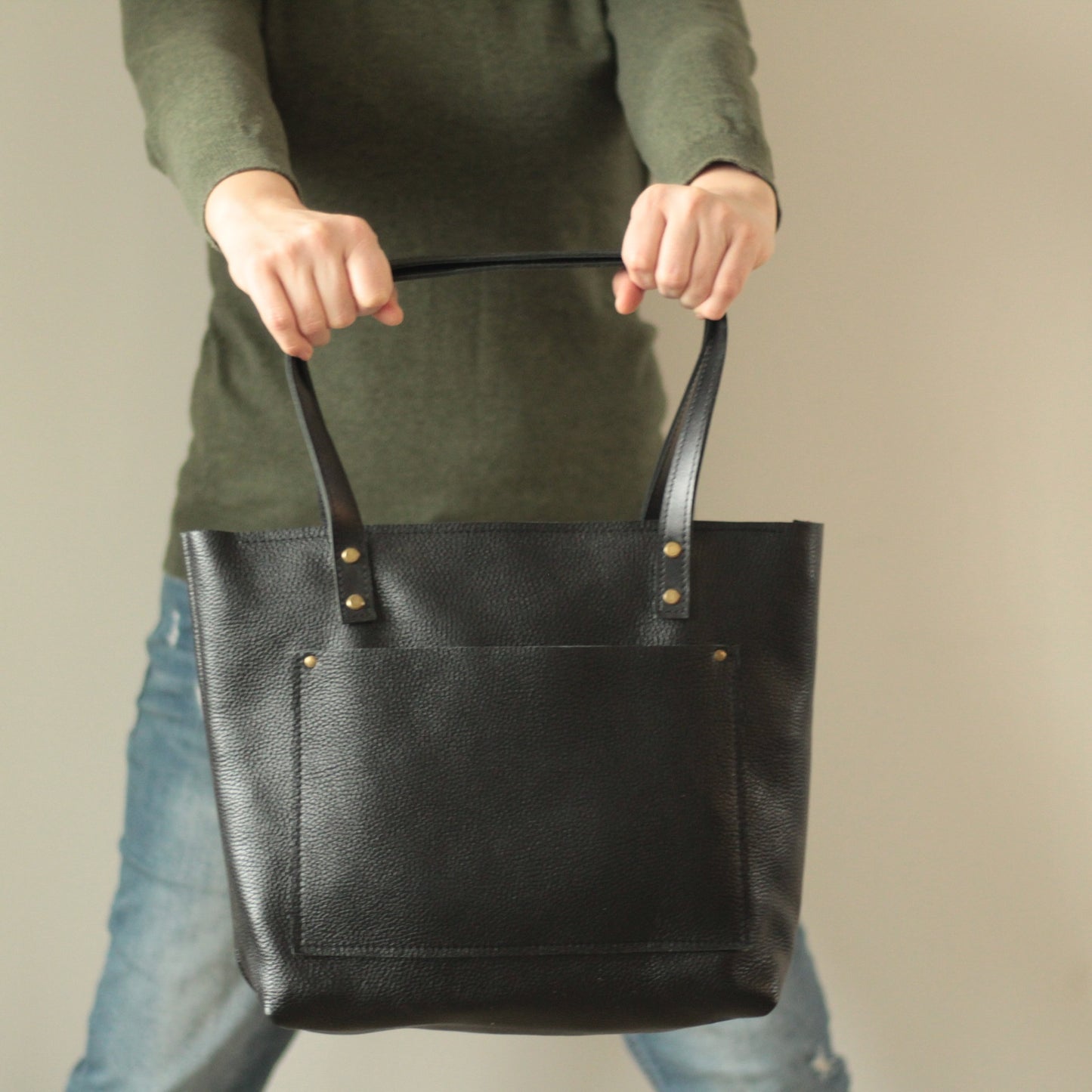 leather zip tote  